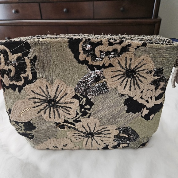 Miss Albright Specialty Anthropologie Medium Size Clutch - Picture 3 of 11
